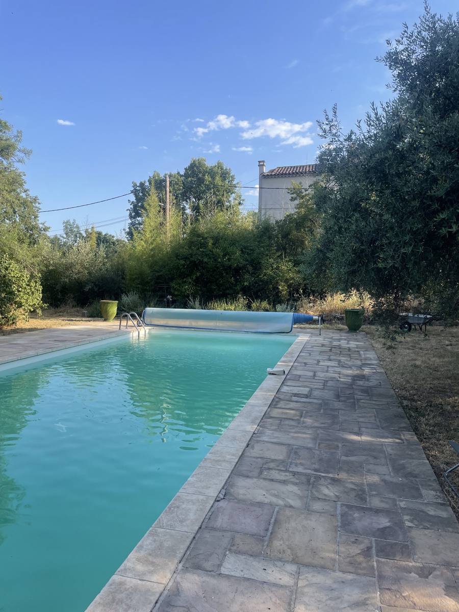 La piscine privée de 13 × 5 m